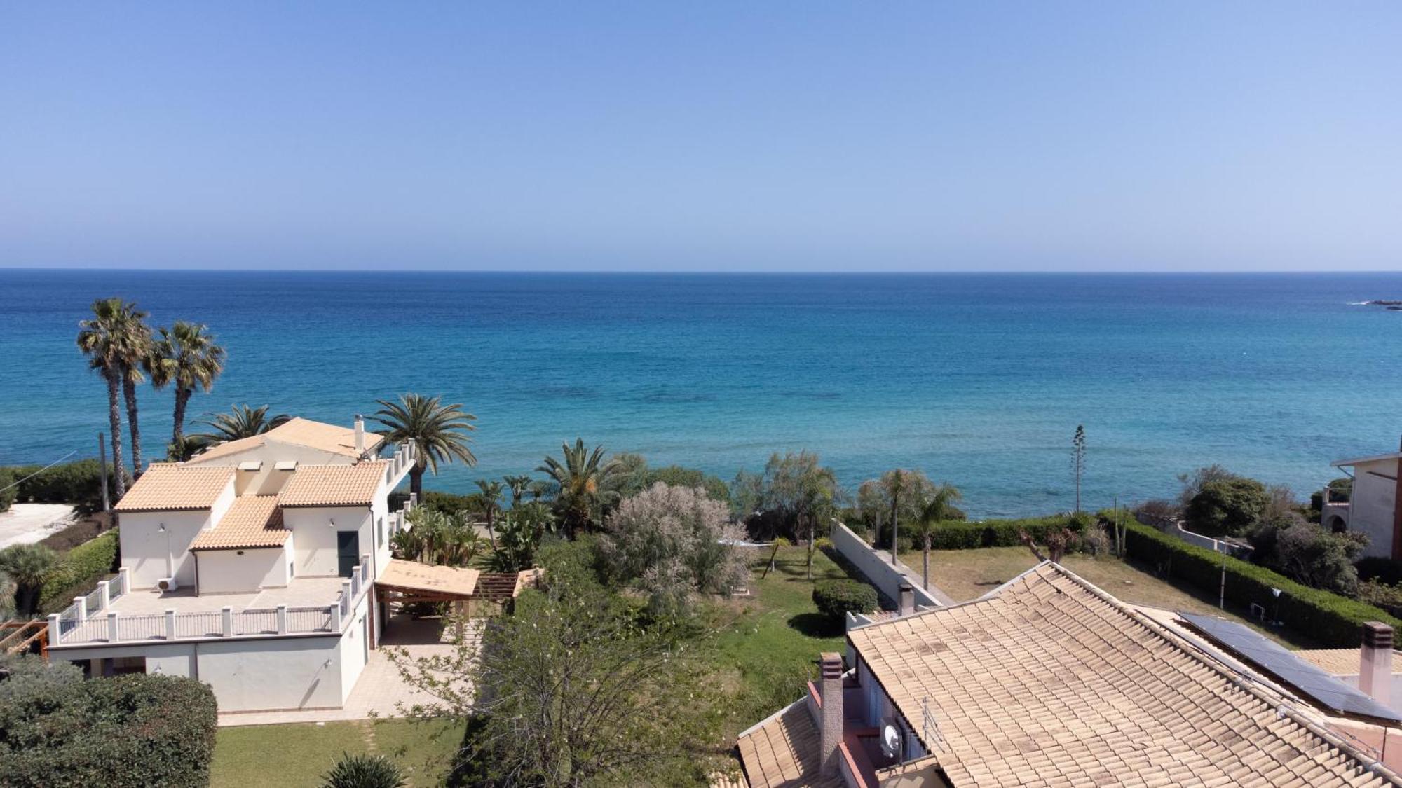 דירות סירקוזה Arenella Beach מראה חיצוני תמונה