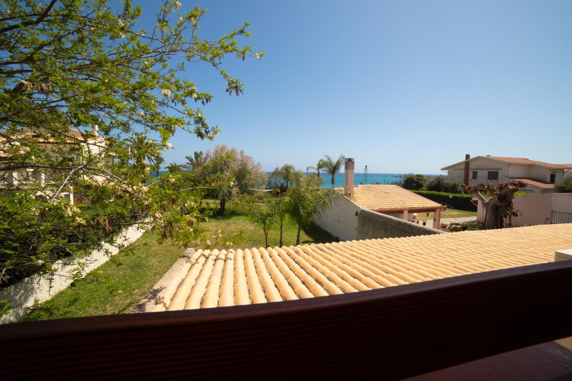 דירות סירקוזה Arenella Beach מראה חיצוני תמונה